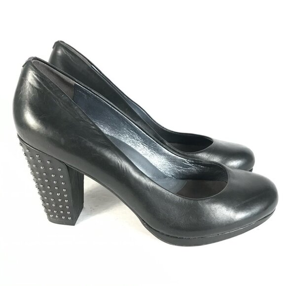 Kenneth Cole heels  studded - Picture 1 of 8